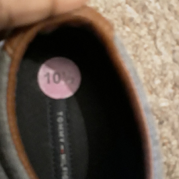 Tommy Hilfiger sneakers - Picture 7 of 8